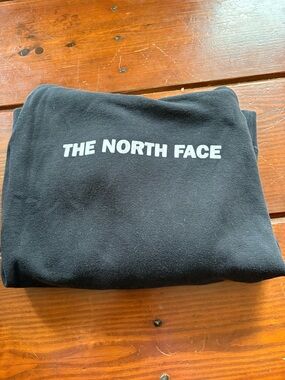 The North Face Black Logo Sweatshirt
